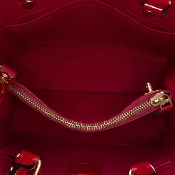 Pre-owned Louis Vuitton Monogram Vernis Montaigne BB Red