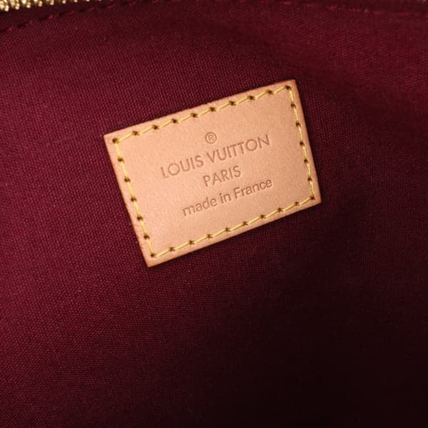 Pre-owned Louis Vuitton Monogram Vernis Alma GM Red