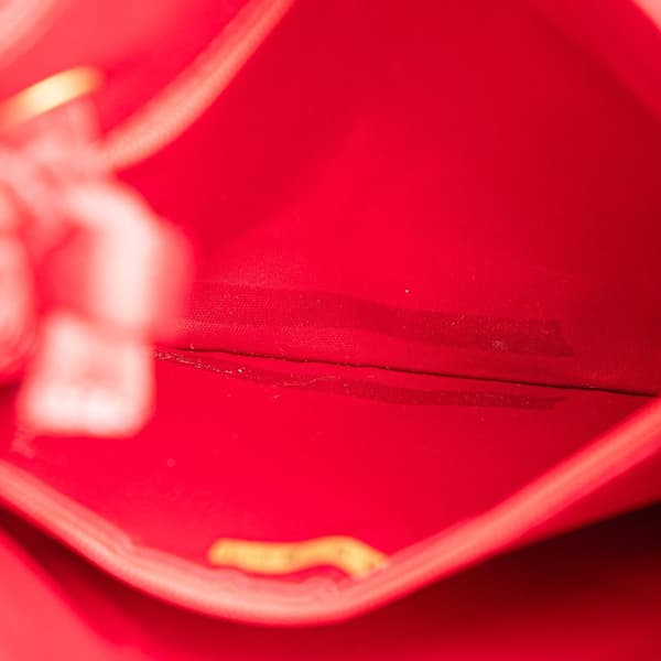 Pre-owned Chanel CC Quilted Satin Handbag Red