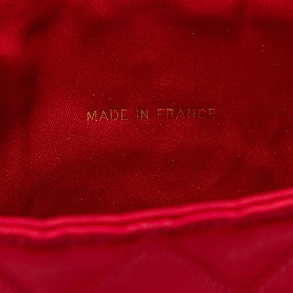 Pre-owned Chanel CC Quilted Satin Handbag Red