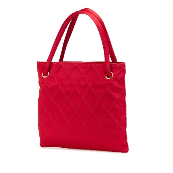 Pre-owned Chanel CC Quilted Satin Handbag Red