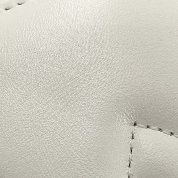 Pre-owned Chanel CC Quilted Lambskin Chain Top Handle Vanity Bag White