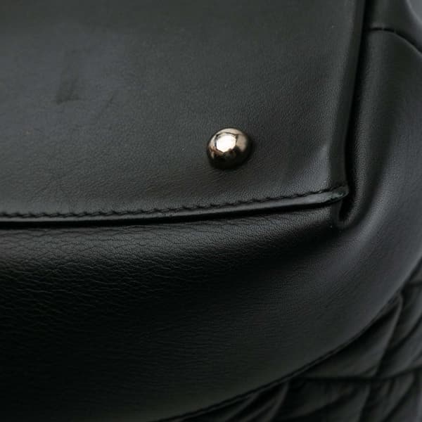 Pre-owned Chanel Quilted Aged Calfskin Be CC Shopper Tote Black