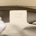 Miniatyrbild 6 av 10: Pre-owned Gucci Medium Dollar Calf Soho Satchel White