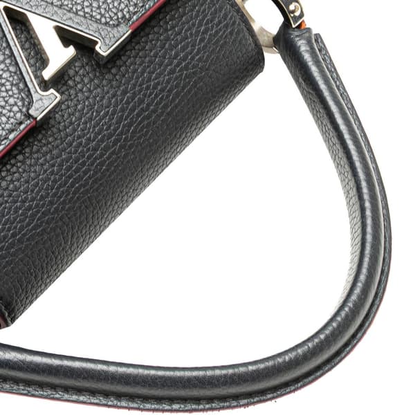 Pre-owned Louis Vuitton Taurillon Capucines PM Blue