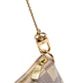 Miniatyrbild 7 av 8: Pre-owned Louis Vuitton Damier Azur Mini Pochette Accessoires White
