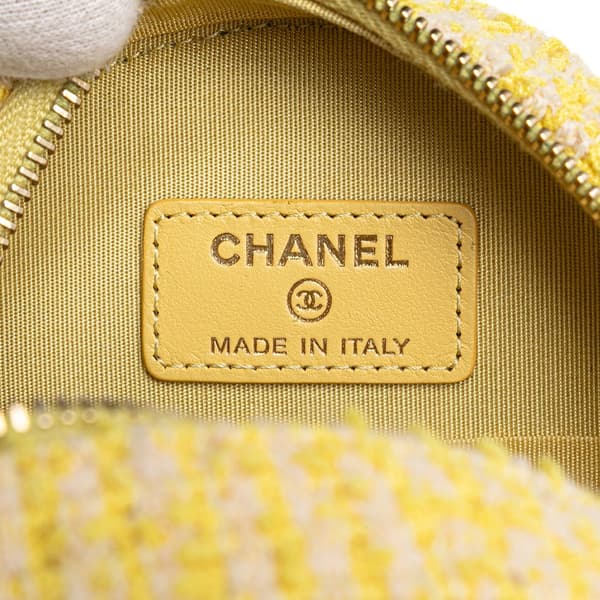 Pre-owned Chanel Tweed 19 Round Clutch with Chain Yellow