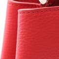 Miniatyrbilde 5 av 7: Pre-owned Louis Vuitton Taurillon Capucines BB Red