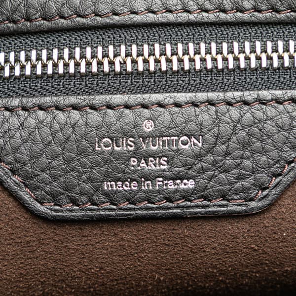 Pre-owned Louis Vuitton Monogram Mahina Selene PM Black