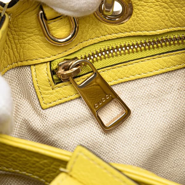 Pre-owned Gucci Small Calfskin Bamboo Shopper Satchel Yellow