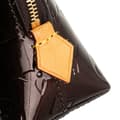 Miniatyrbilde 8 av 10: Pre-owned Louis Vuitton Monogram Vernis Cosmetic Pouch Purple