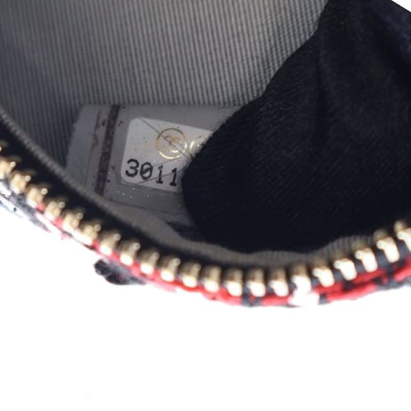 Pre-owned Chanel Tweed 19 Round Clutch with Chain Red