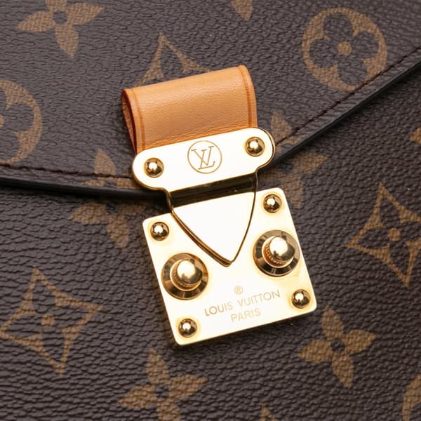 Pre-owned Louis Vuitton Monogram Pochette Metis Brown