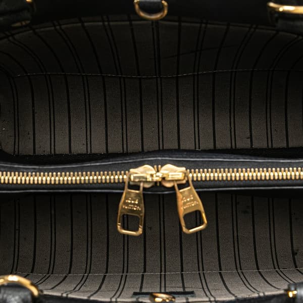 Pre-owned Louis Vuitton Monogram Empreinte Montaigne MM Black