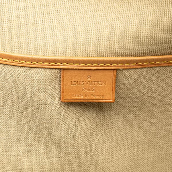 Pre-owned Louis Vuitton Monogram Excursion Brown