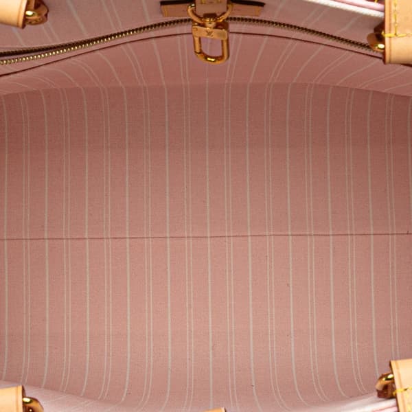 Pre-owned Louis Vuitton Monogram Giant By The Pool Okinawa OnTheGo GM Pink