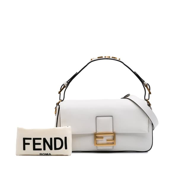 Pre-owned Fendi Leather Convertible Baguette Satchel White