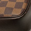 Miniatyrbilde 9 av 10: Pre-owned Louis Vuitton Damier Ebene Trousse Pochette Brown