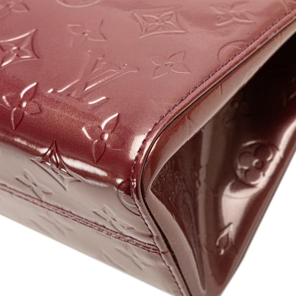 Pre-owned Louis Vuitton Monogram Vernis Roxbury Drive Red
