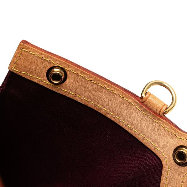 Pre-owned Louis Vuitton Monogram Vernis Roxbury Drive Red
