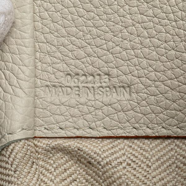 Pre-owned LOEWE Mini Grained Calfskin Hammock Bag White