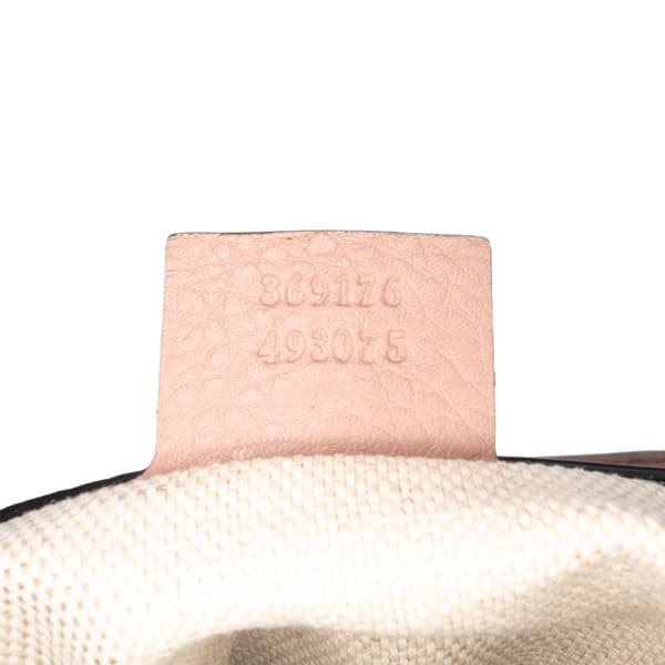Pre-owned Gucci Small Pebbled Leather Soho Cellarius Satchel Pink