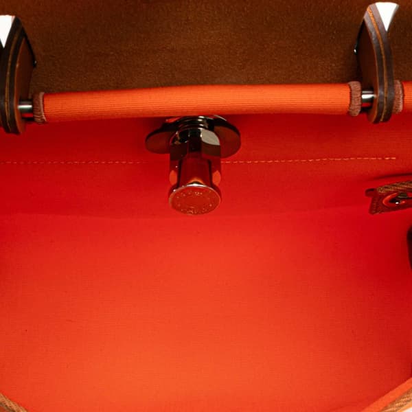 Pre-owned Hermès Toile Herbag Zip 31 Orange