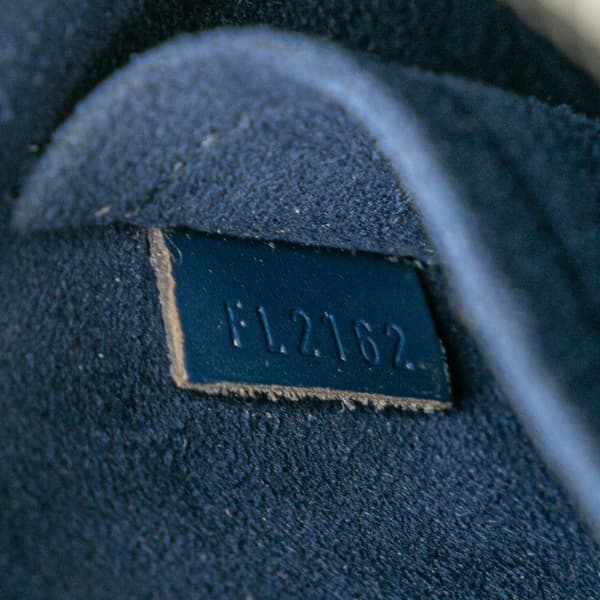 Pre-owned Louis Vuitton Epi Alma PM Blue