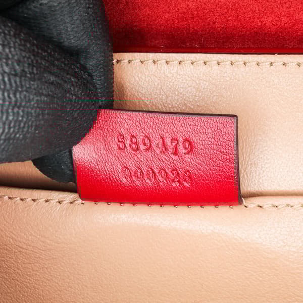 Pre-owned Gucci Mini Patent Sylvie 1969 Top Handle Bag Red