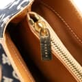 Miniatyrbillede 8 af 10: Pre-owned Celine C Macadam Denim Handbag Blue