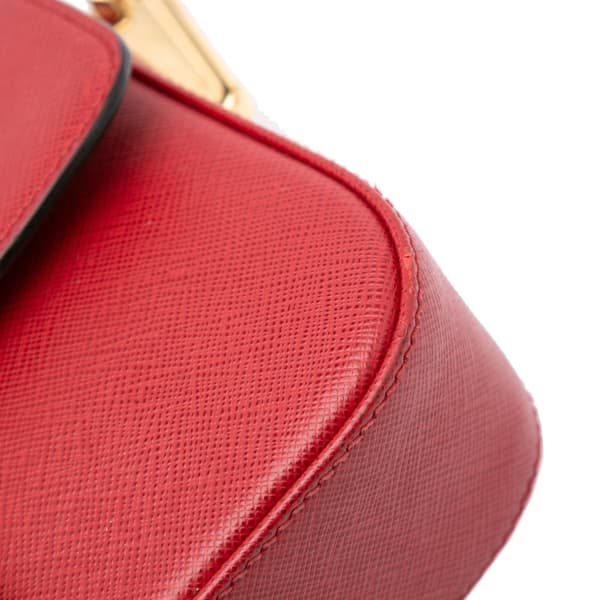 Pre-owned Prada Saffiano Lux Embleme Satchel Red