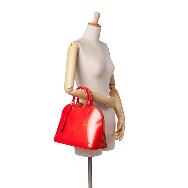Pre-owned Louis Vuitton Monogram Vernis Alma PM Red