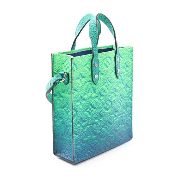 Pre-owned Louis Vuitton Monogram Taurillon Illusion Sac Plat XS Green