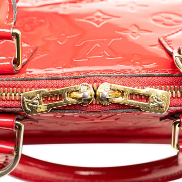 Pre-owned Louis Vuitton Monogram Vernis Alma BB Red