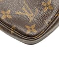 Miniatyrbild 9 av 10: Pre-owned Louis Vuitton Monogram Mini Pochette Accessoires Brown