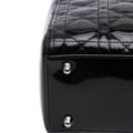Miniatyrbild 7 av 10: Pre-owned Dior Large Patent Cannage Lady Dior Black