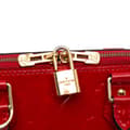 Miniatyrbild 7 av 10: Pre-owned Louis Vuitton Monogram Vernis Alma PM Red