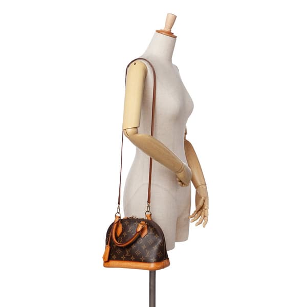 Pre-owned Louis Vuitton Monogram Alma BB Brown