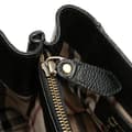 Miniatyrbild 7 av 10: Pre-owned Burberry Leather Handbag Black