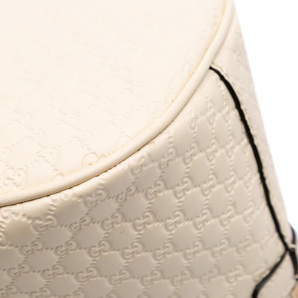 Pre-owned Gucci Medium Microguccissima Dome Satchel White