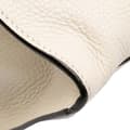 Miniatyrbild 8 av 10: Pre-owned Gucci Medium Calfskin Bamboo Daily Shopper Satchel White
