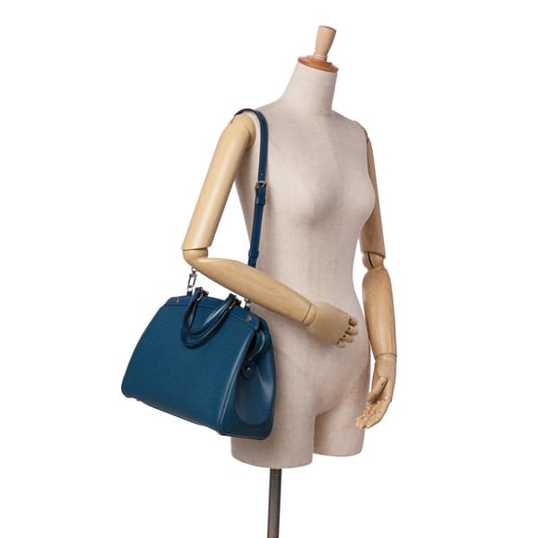 Pre-owned Louis Vuitton Epi Brea MM Blue
