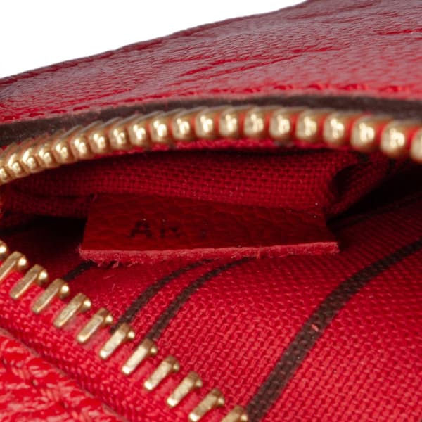 Pre-owned Louis Vuitton Monogram Empreinte Pochette Metis Red