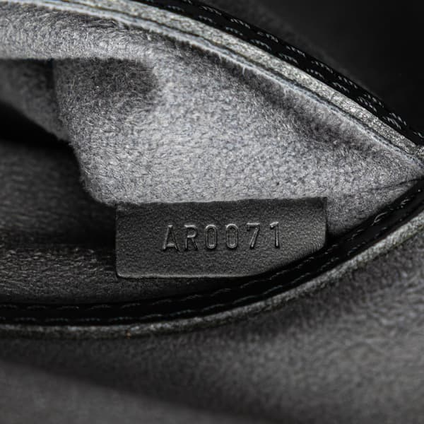 Pre-owned Louis Vuitton Epi Alma PM Black