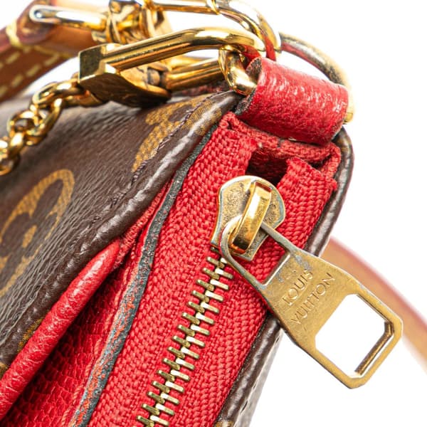 Pre-owned Louis Vuitton Monogram Pallas Clutch Brown
