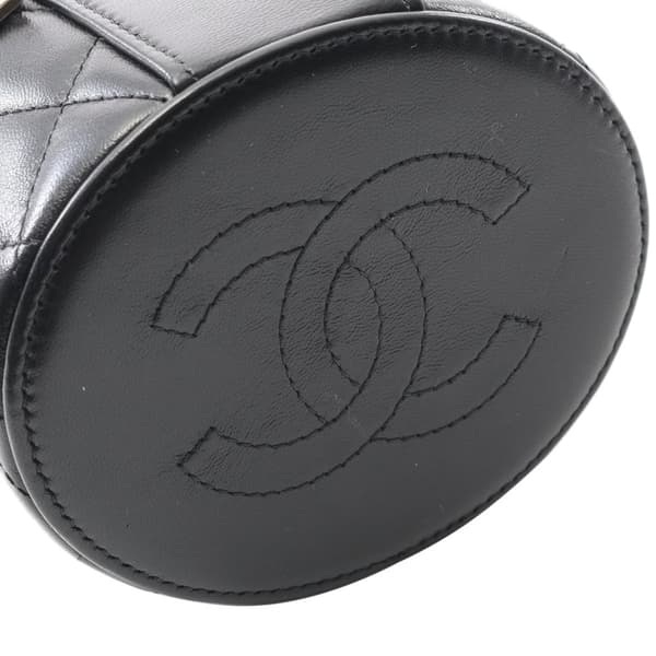 Pre-owned Chanel Mini Quilted Lambskin Ruched Handle Vanity Case Black