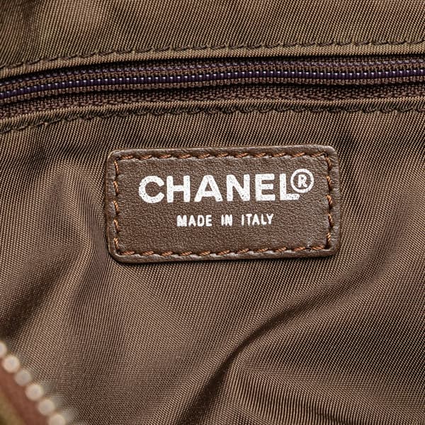 Pre-owned Chanel New Travel Line Nylon Satchel Brown