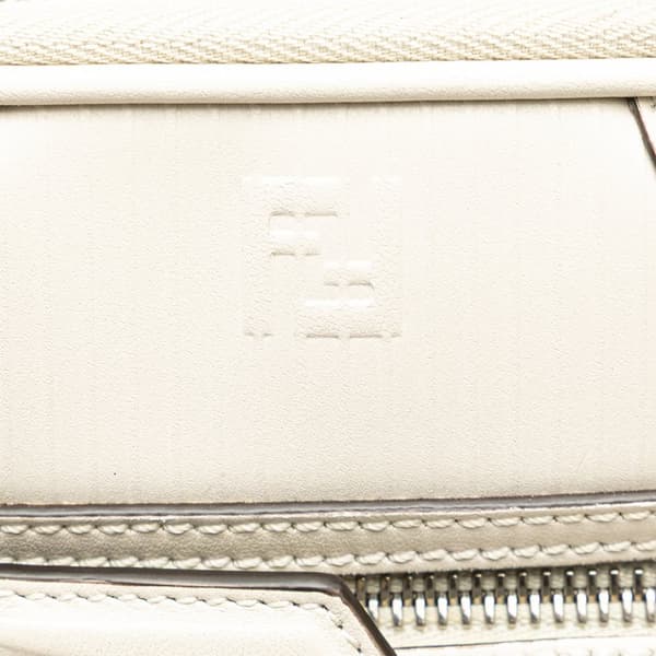 Pre-owned Fendi Mini Vitello Astro Rubber Effect Trolley White