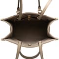 Miniatyrbillede 4 af 10: Pre-owned Louis Vuitton Bicolor Monogram Empreinte Giant Onthego MM Brown