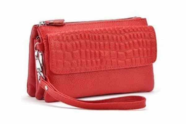 Clutch/väska med axel- och handtag